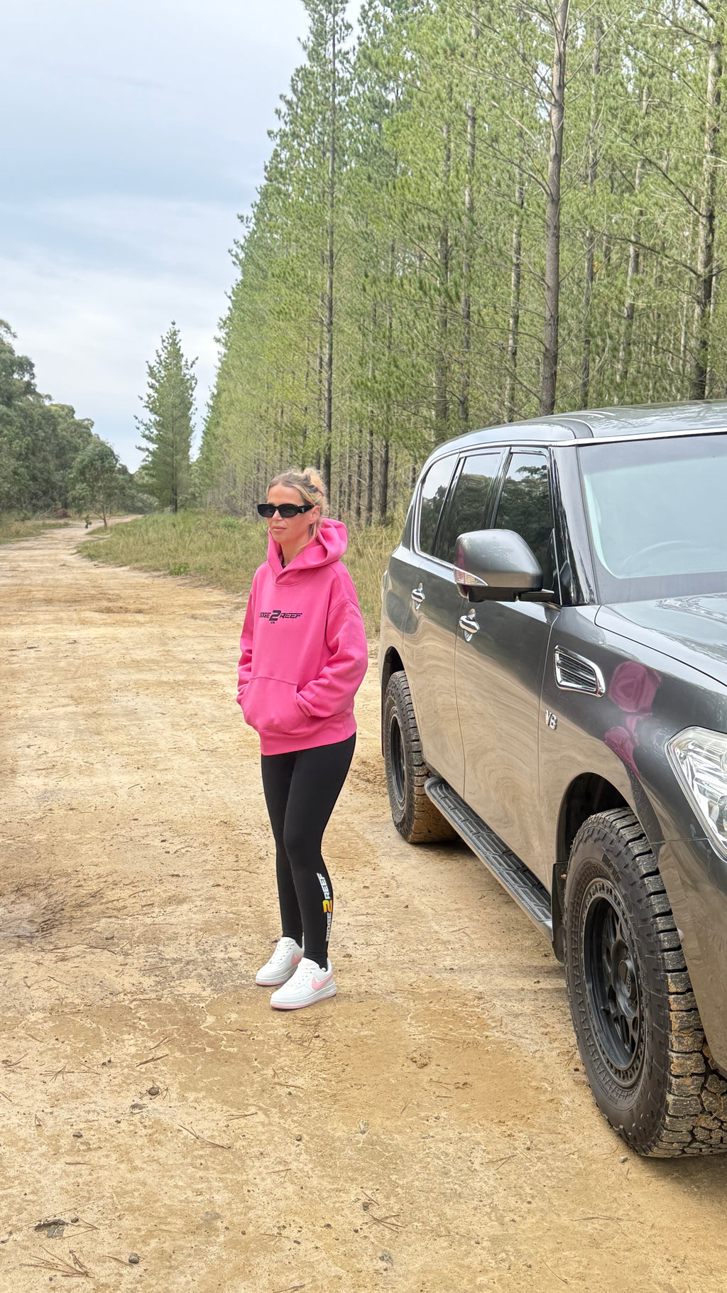 WOMENS HOODIE
