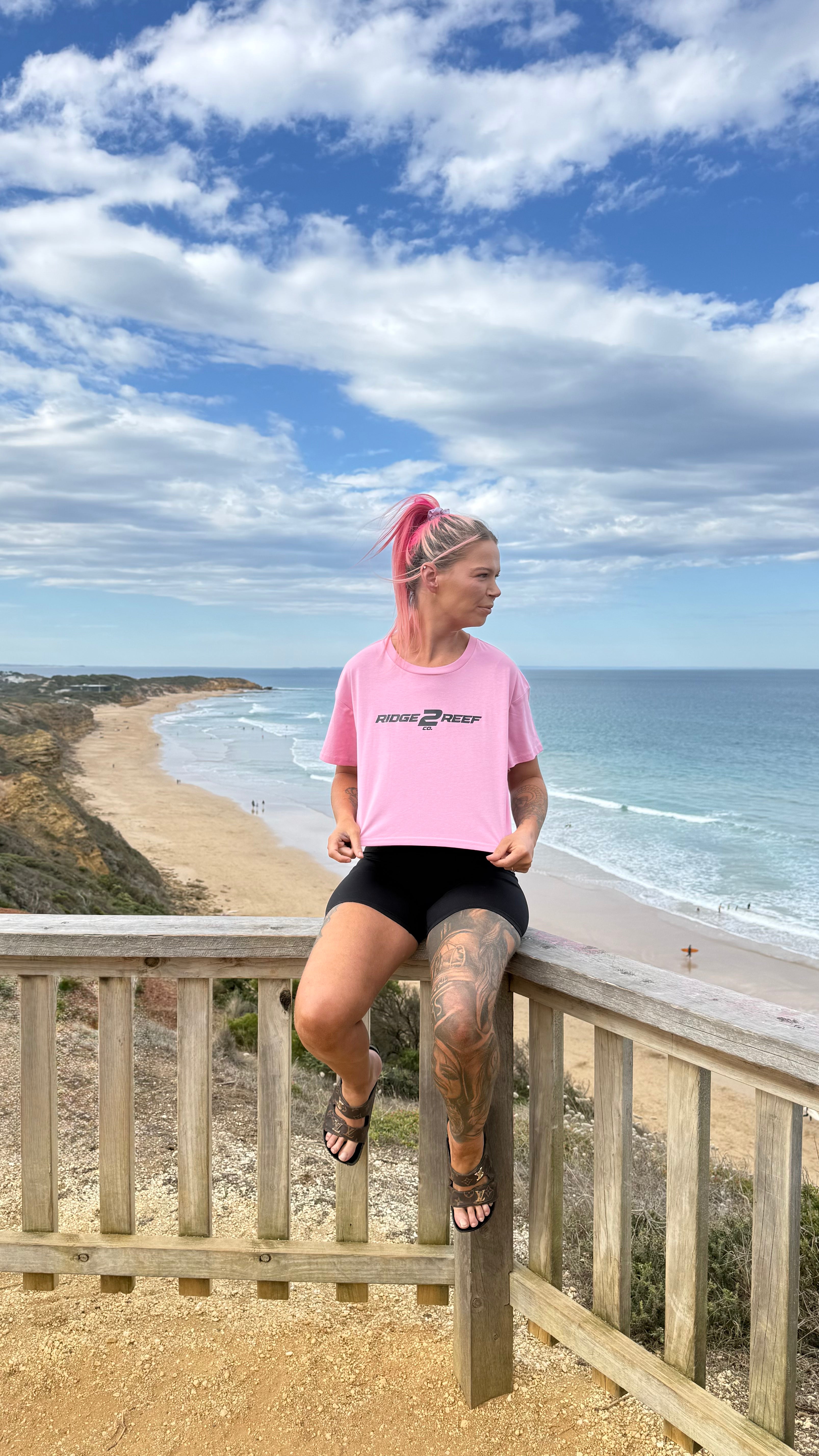 WOMEN CROP TEE