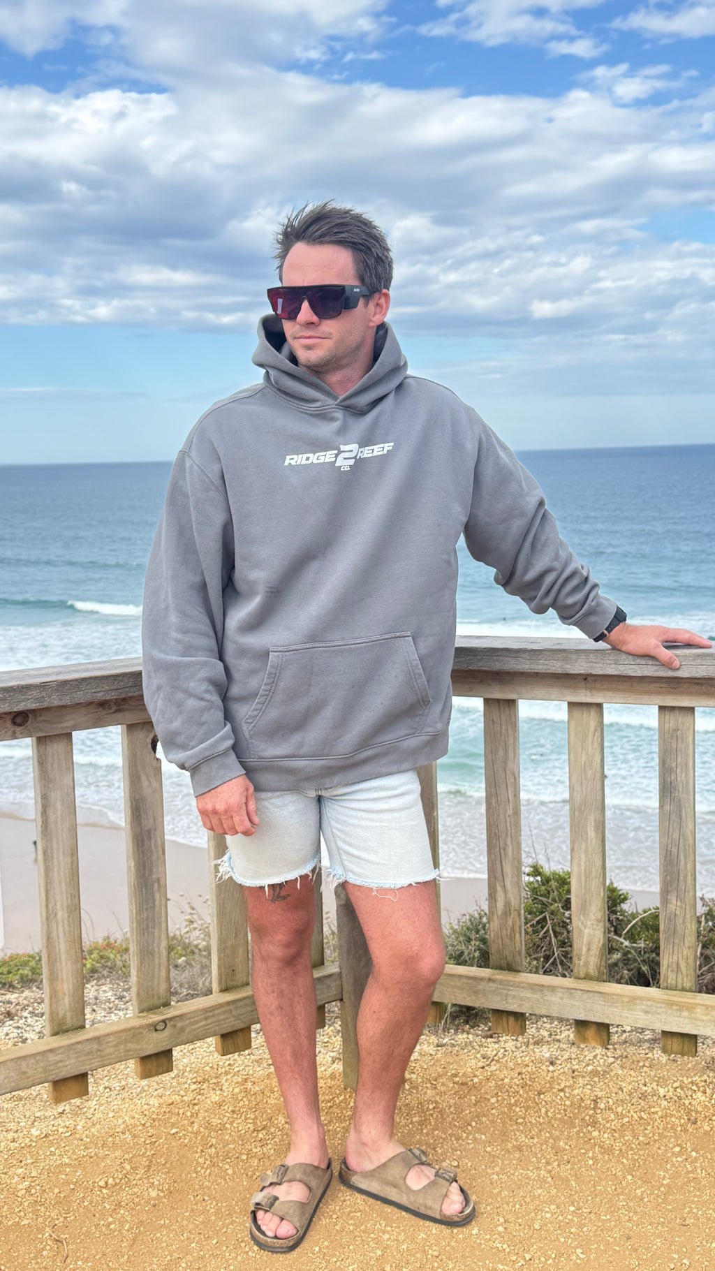 RELAX HOODIE